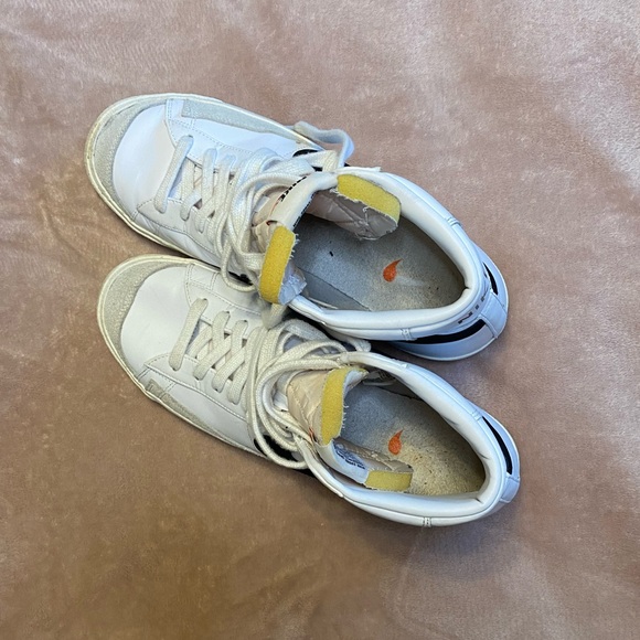 Nike Blazer Mid ‘77 Vintage - Picture 4 of 5